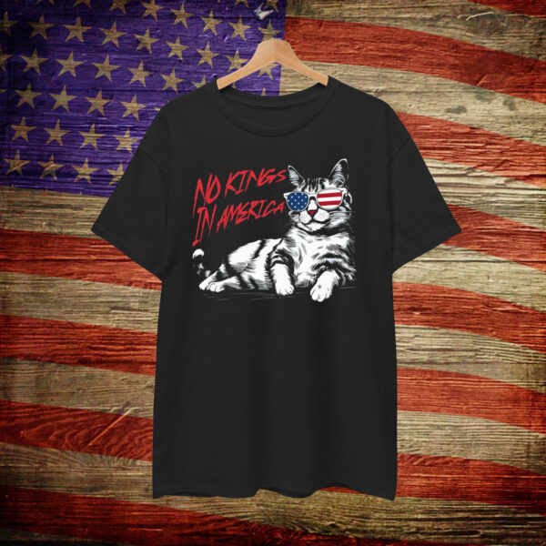 Cat No Kings In America T-Shirt
