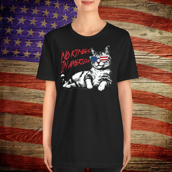 Cat No Kings In America T-Shirt