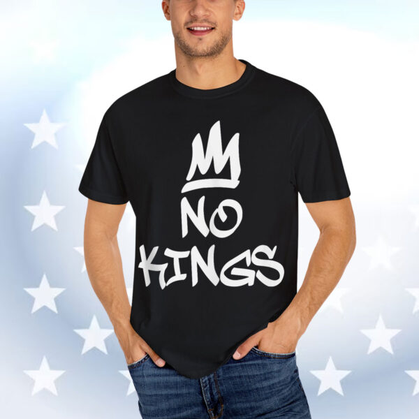 No Kings In America Protest Sign USA Shirt