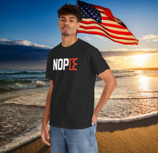 No Kings in America Unisex T-Shirt